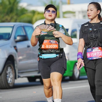 Runner Photo 3765706