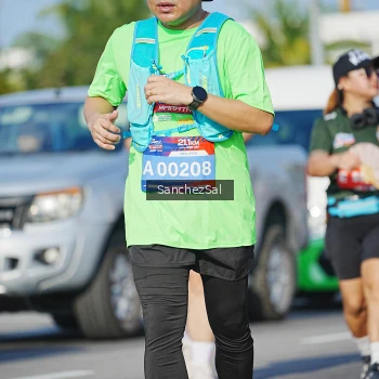 Runner Photo 3765707