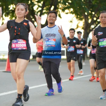 Runner Photo 3765718