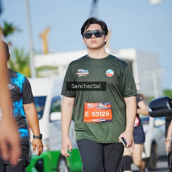 Runner Photo 3765734
