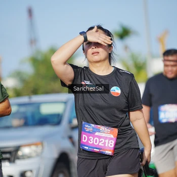 Runner Photo 3765758