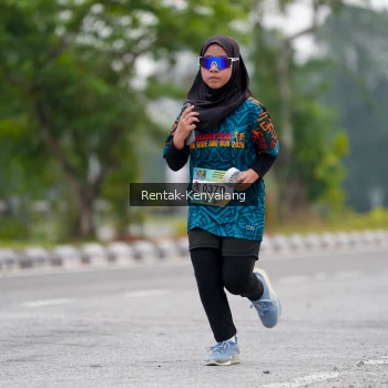 Runner Photo 3765762