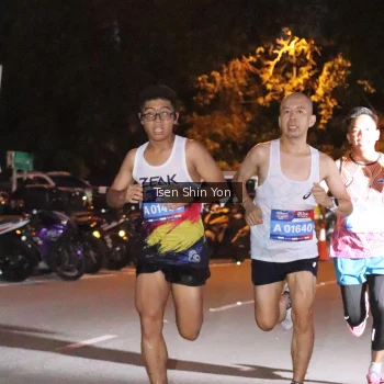 Runner Photo 3765808