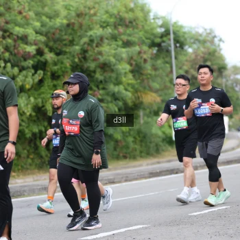 Runner Photo 3765837