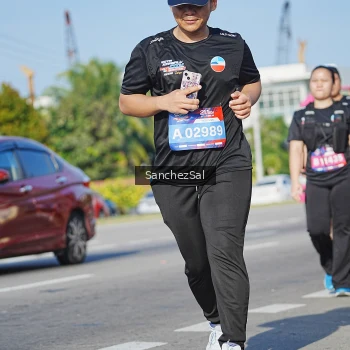 Runner Photo 3765890