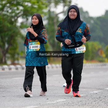 Runner Photo 3765914
