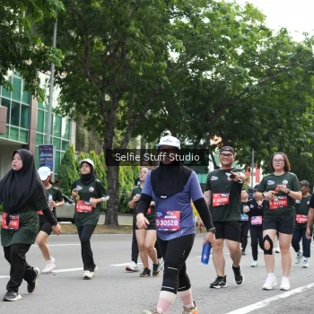 Runner Photo 3765951