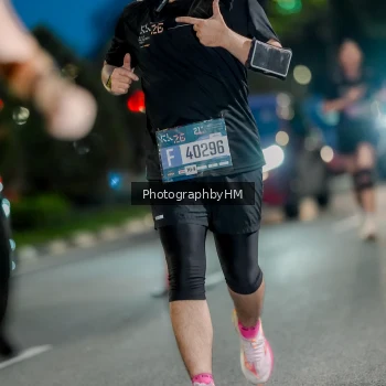 Runner Photo 3765959