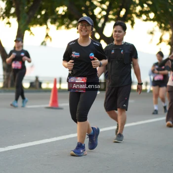 Runner Photo 3765993