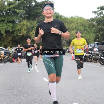 Runner Photo 3766016