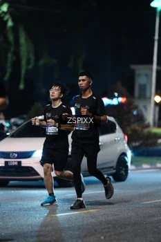 Runner Photo 3766063