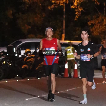 Runner Photo 3766072