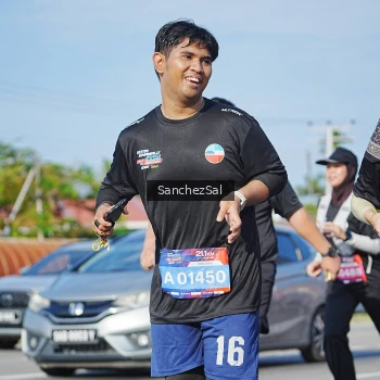 Runner Photo 3766079