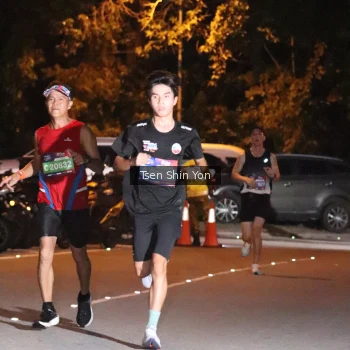 Runner Photo 3766088
