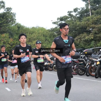 Runner Photo 3766144