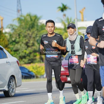 Runner Photo 3766236