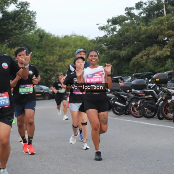 Runner Photo 3766316