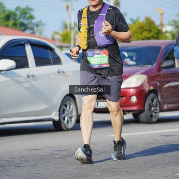 Runner Photo 3766337