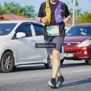 Runner Photo 3766349