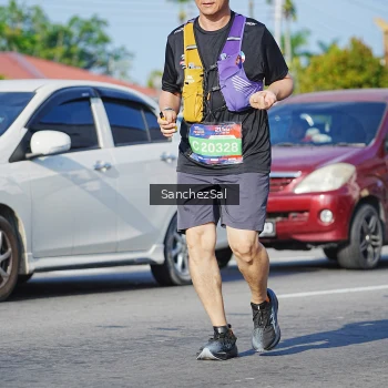 Runner Photo 3766357