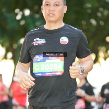 Runner Photo 3766376