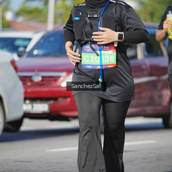 Runner Photo 3766381