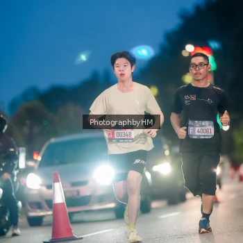 Runner Photo 3766389