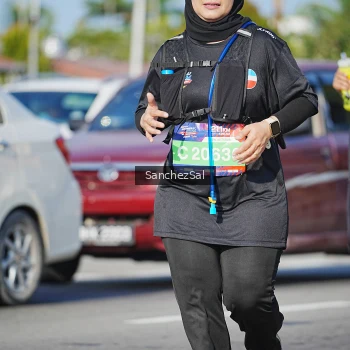 Runner Photo 3766395