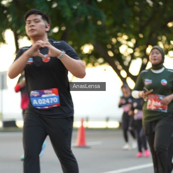 Runner Photo 3766505