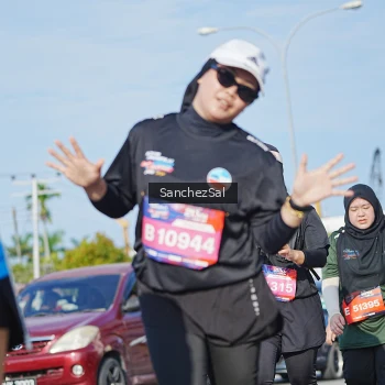 Runner Photo 3766509