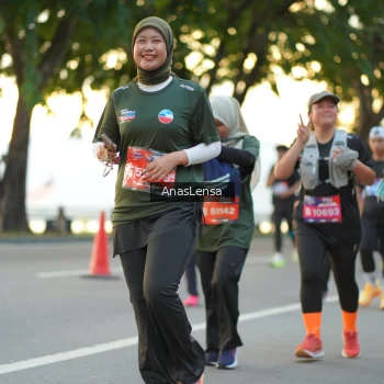 Runner Photo 3766523