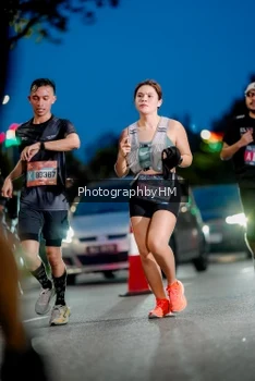 Runner Photo 3766615