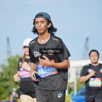 Runner Photo 3766618