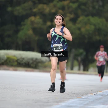 Runner Photo 3766756