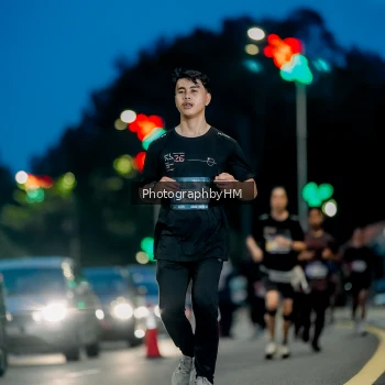 Runner Photo 3766757