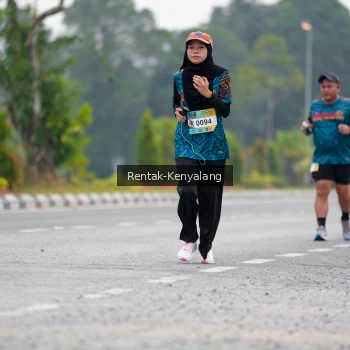 Runner Photo 3766775
