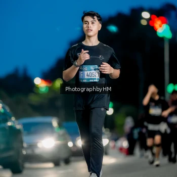 Runner Photo 3766800