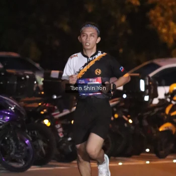Runner Photo 3766858
