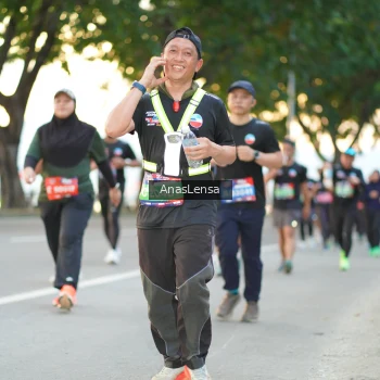Runner Photo 3766873