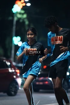 Runner Photo 3766877