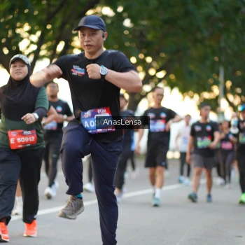 Runner Photo 3766929