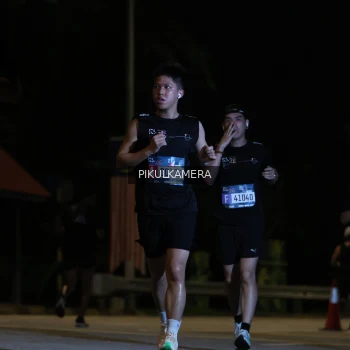 Runner Photo 3766989