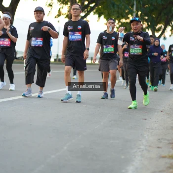 Runner Photo 3766995
