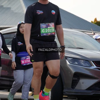 Runner Photo 3767001