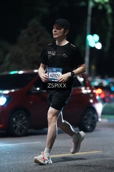 Runner Photo 3767190