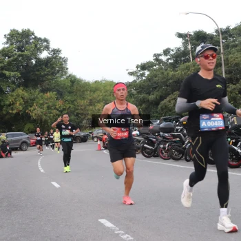 Runner Photo 3767346