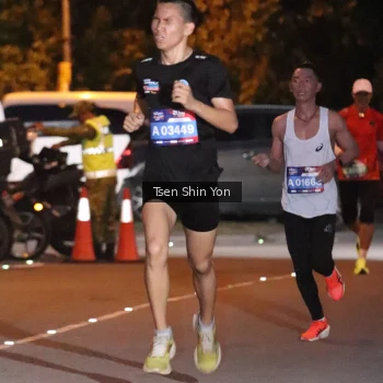 Runner Photo 3767421