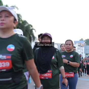 Runner Photo 3767425