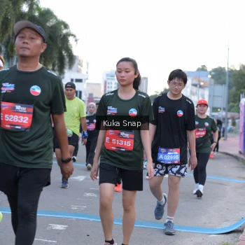 Runner Photo 3767471
