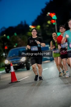 Runner Photo 3767475